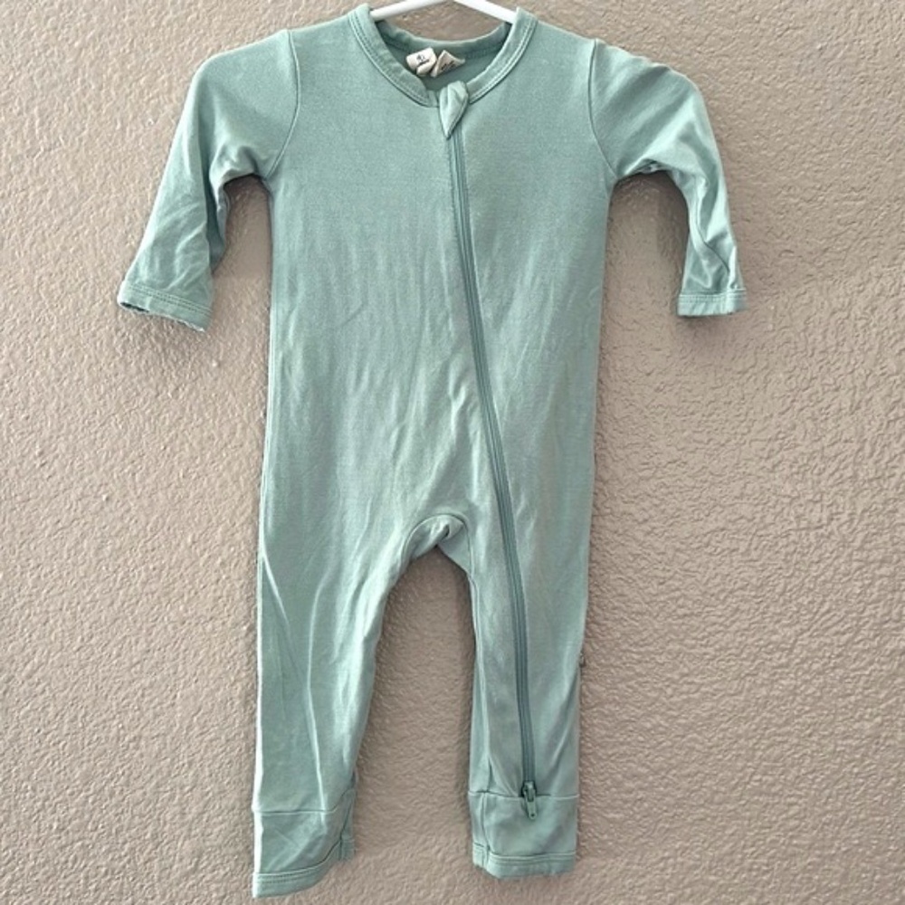 Kyte Baby footless zippered romper 0-3 months